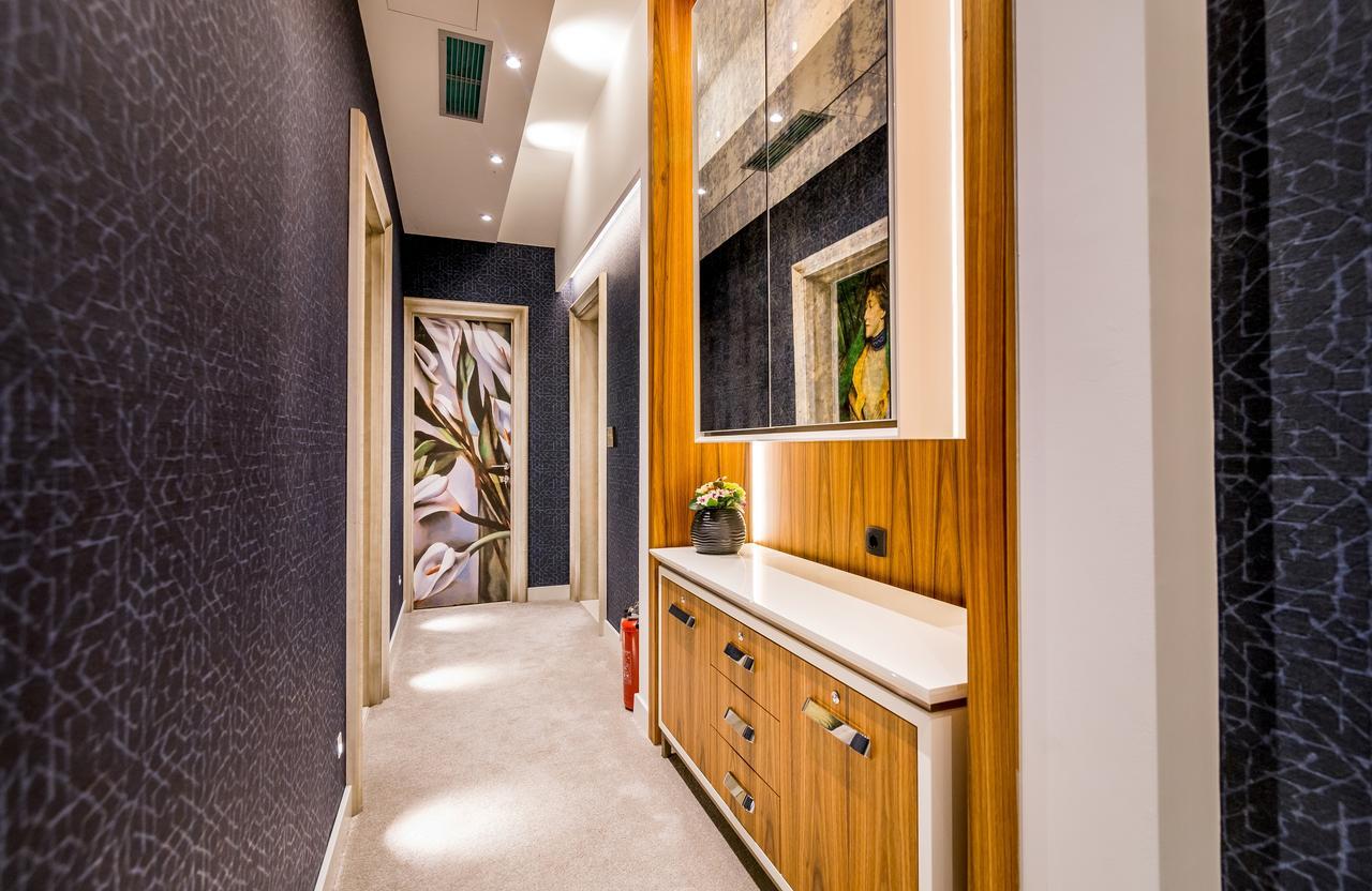 Apartments Master 5 تْشيرسيك نوفي المظهر الخارجي الصورة